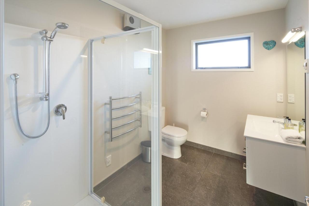 Hillcrest Lodge A - Лейк Текапо Екстериор снимка