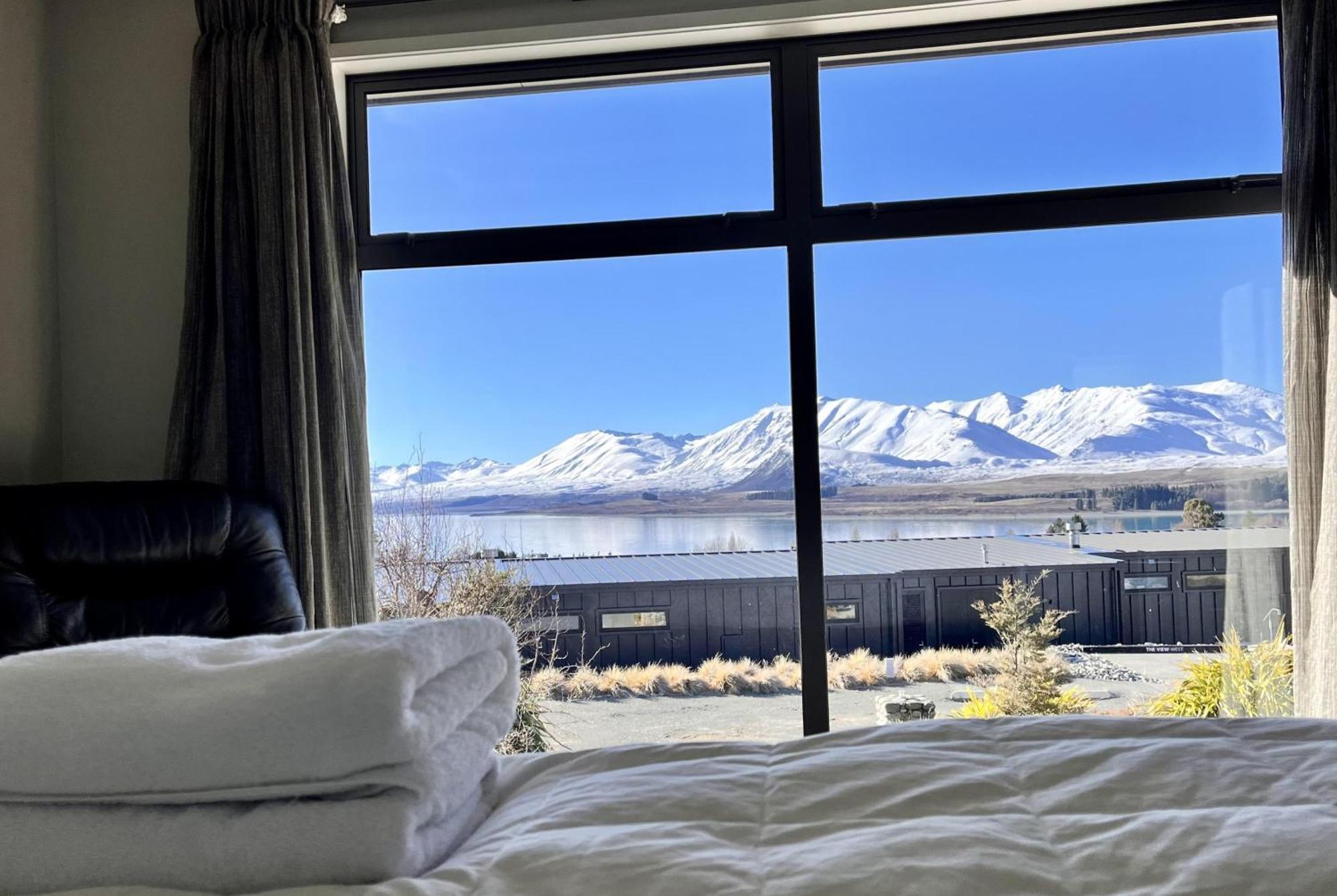Hillcrest Lodge A - Лейк Текапо Екстериор снимка