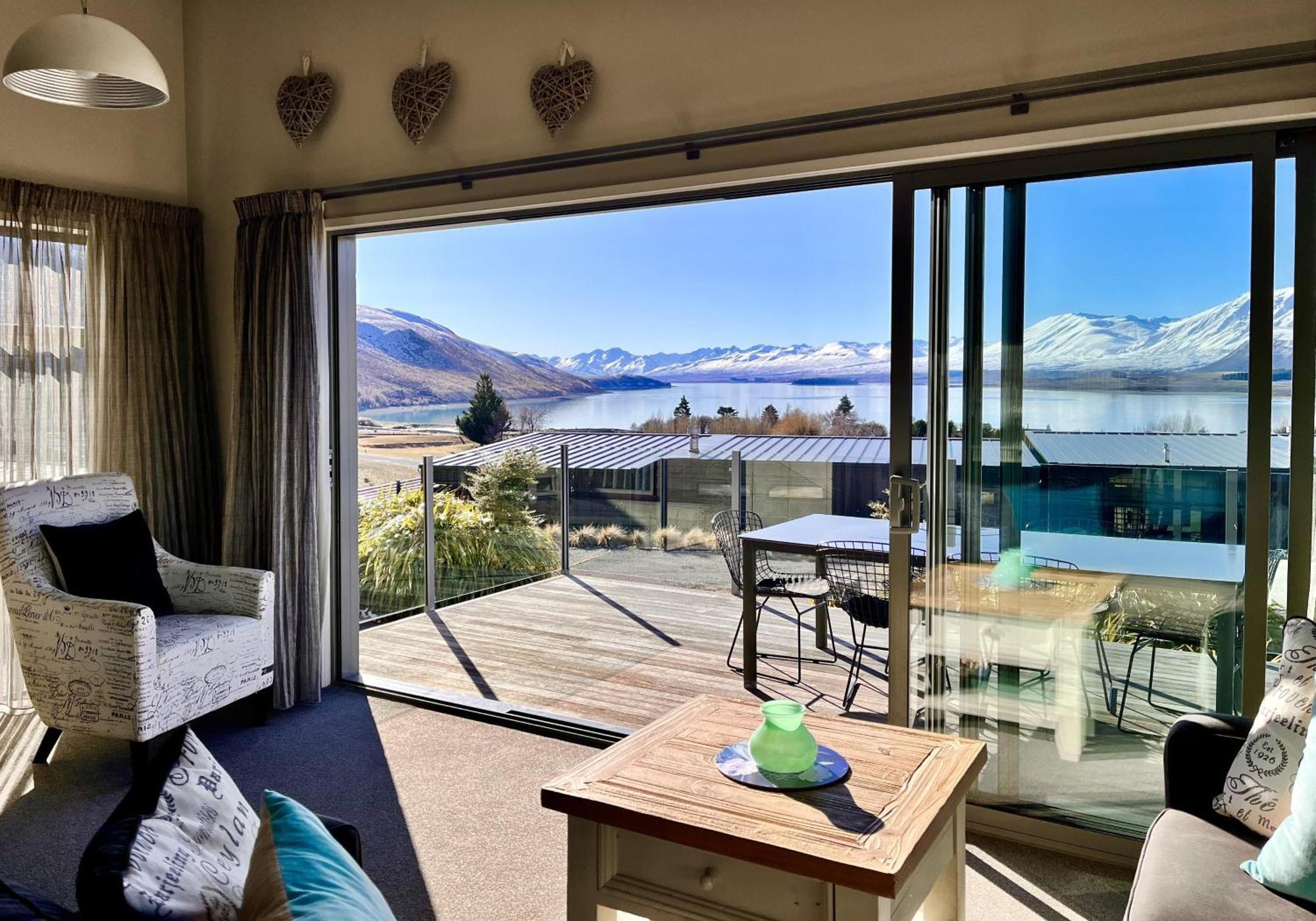 Hillcrest Lodge A - Лейк Текапо Екстериор снимка